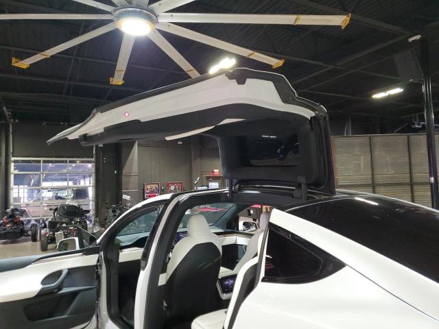 Photo 11 VIN: 7SAXCDE58NF343135 - TESLA MODEL X 