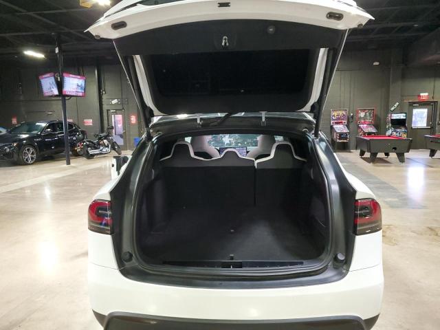 Photo 5 VIN: 7SAXCDE58NF343135 - TESLA MODEL X 