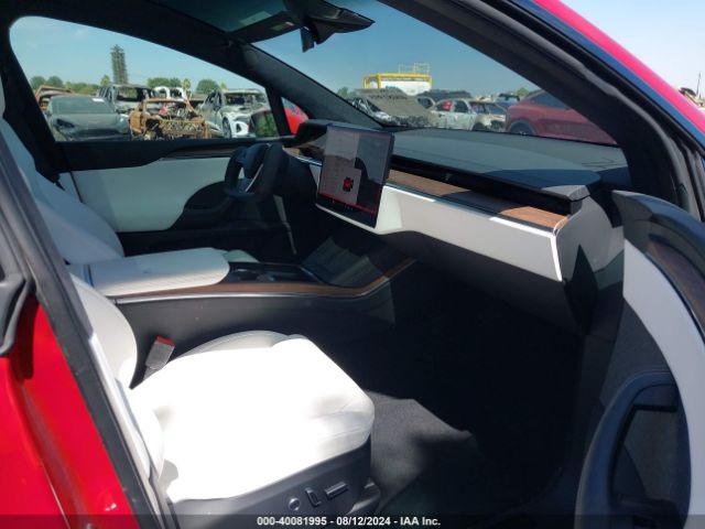 Photo 4 VIN: 7SAXCDE59NF336744 - TESLA MODEL X 