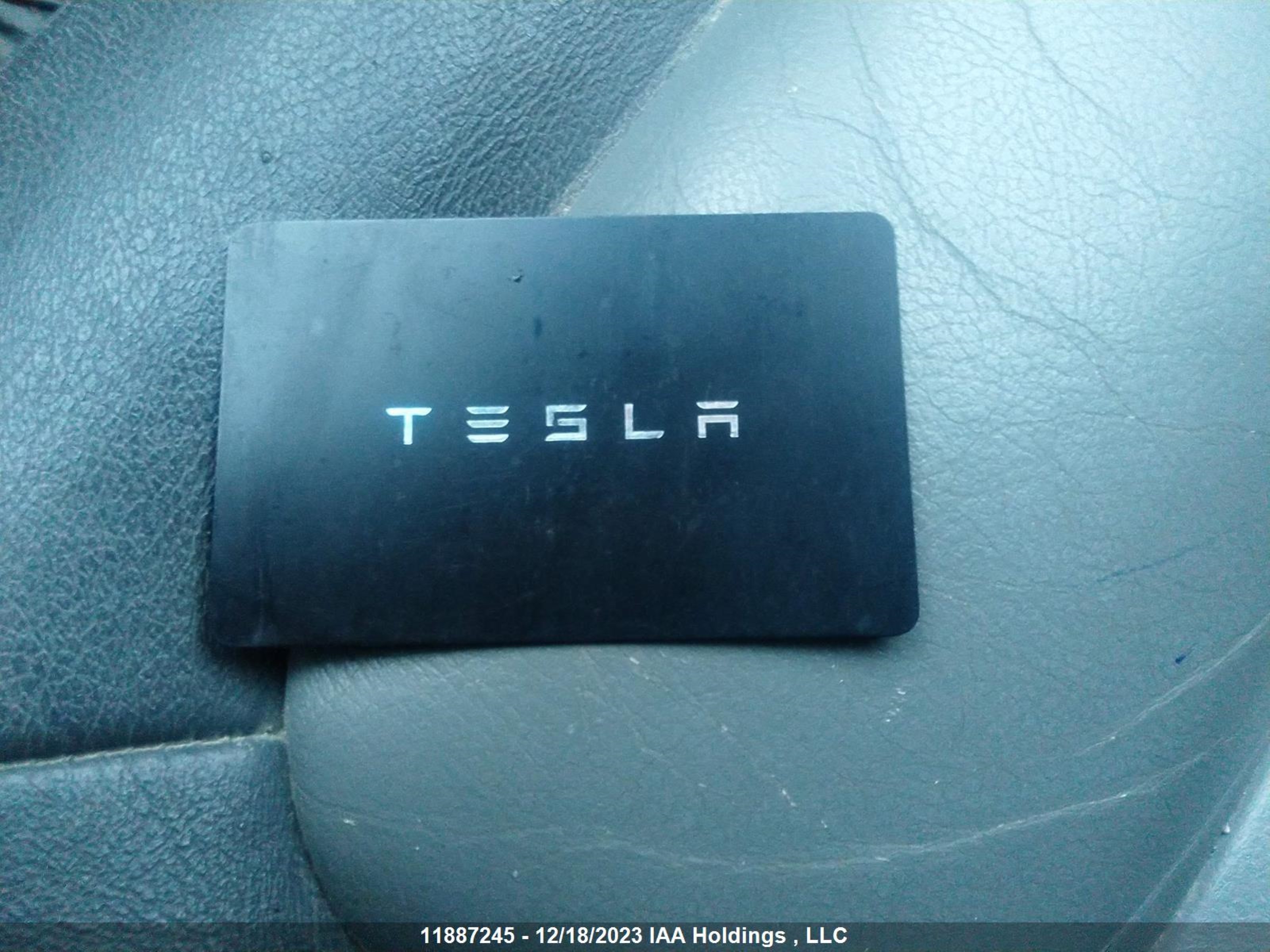 Photo 10 VIN: 7SAXCDE59NF339868 - TESLA MODEL X 