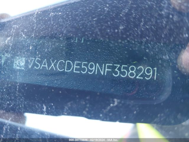 Photo 8 VIN: 7SAXCDE59NF358291 - TESLA MODEL X 