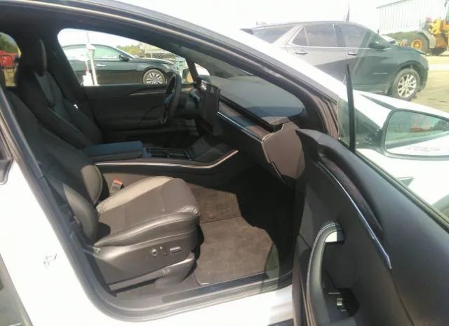 Photo 4 VIN: 7SAXCDE59PF386904 - TESLA MODEL X 