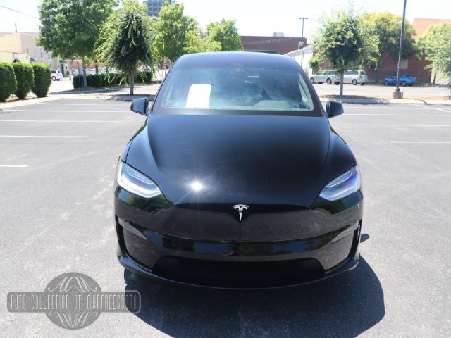 Photo 4 VIN: 7SAXCDE5XNF341919 - TESLA MODEL X 