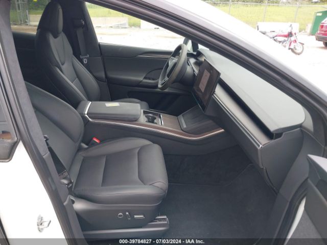 Photo 4 VIN: 7SAXCDE5XRF436373 - TESLA MODEL X 