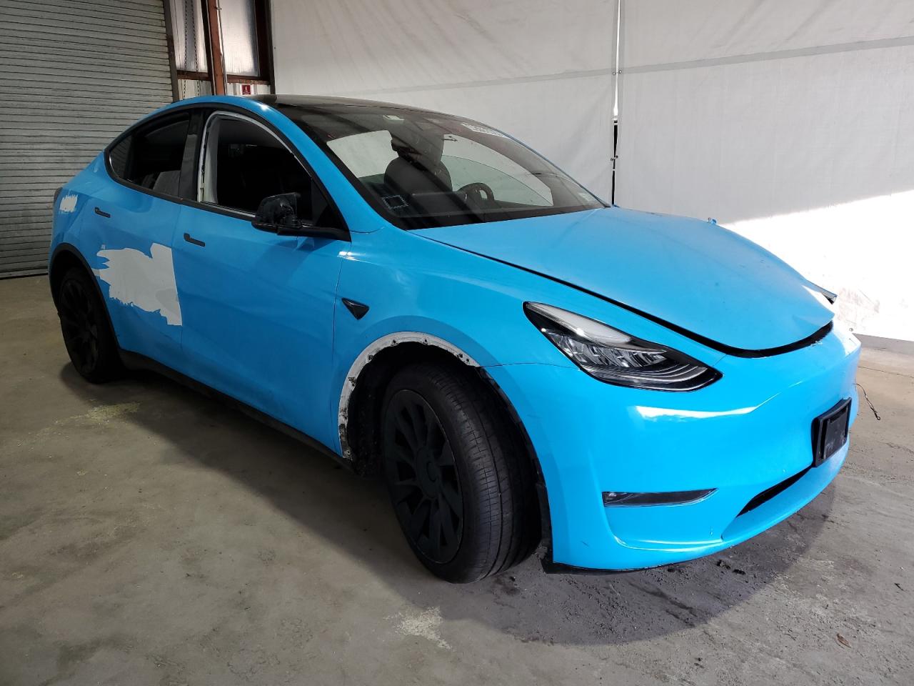 Photo 3 VIN: 7SAYGAEE0NF391199 - TESLA MODEL Y 