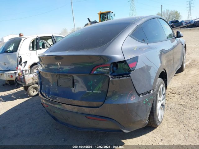 Photo 5 VIN: 7SAYGAEE0NF431104 - TESLA MODEL Y 