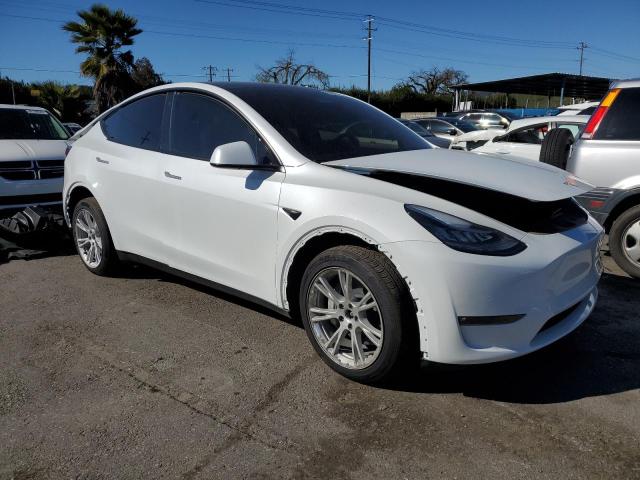 Photo 3 VIN: 7SAYGAEE0NF456620 - TESLA MODEL Y 