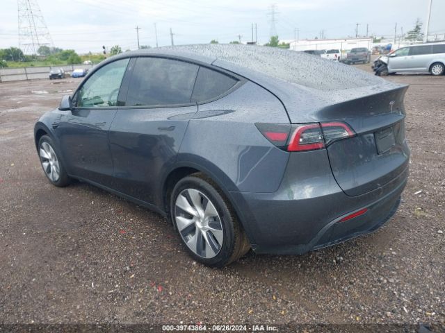 Photo 2 VIN: 7SAYGAEE0NF523751 - TESLA MODEL Y 