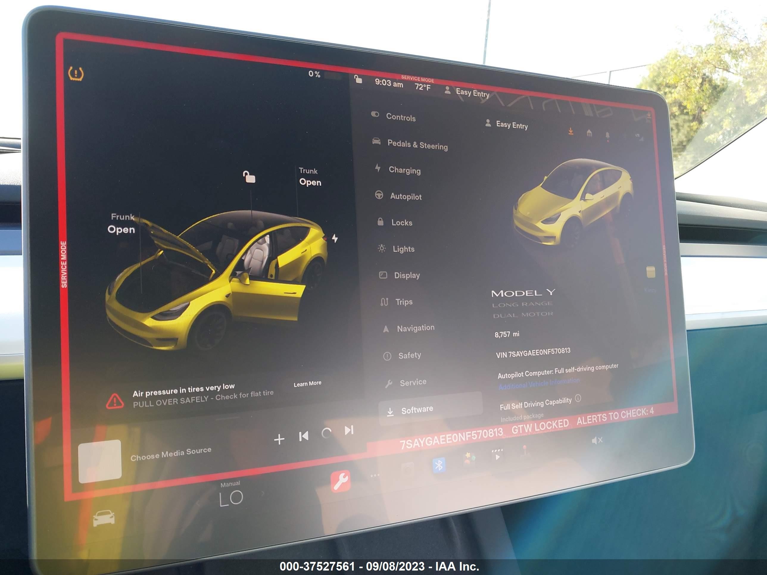 Photo 6 VIN: 7SAYGAEE0NF570813 - TESLA MODEL Y 