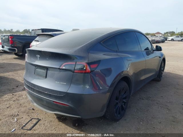 Photo 3 VIN: 7SAYGAEE0PF585735 - TESLA MODEL Y 