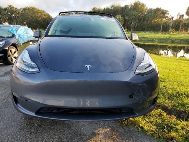 Photo 4 VIN: 7SAYGAEE0PF591891 - TESLA MODEL Y 