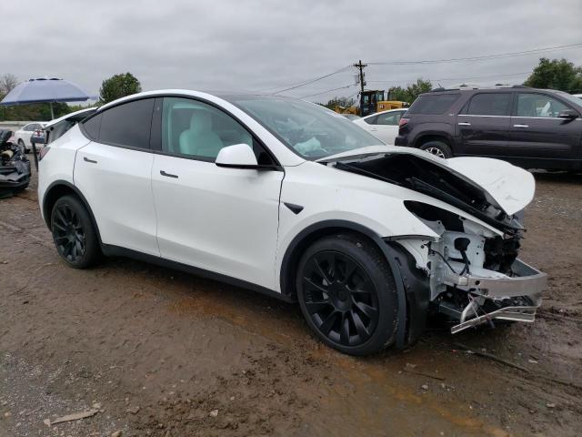 Photo 3 VIN: 7SAYGAEE0PF595522 - TESLA MODEL Y 