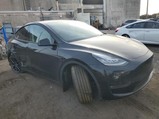 Photo 3 VIN: 7SAYGAEE0PF619365 - TESLA MODEL Y 