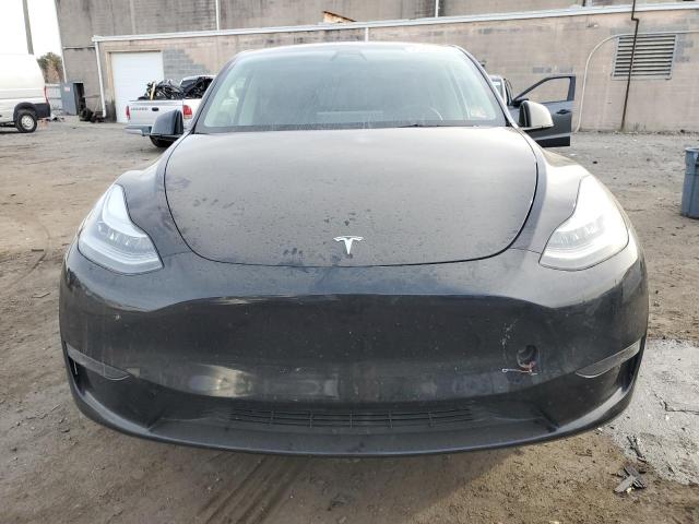 Photo 4 VIN: 7SAYGAEE0PF619365 - TESLA MODEL Y 