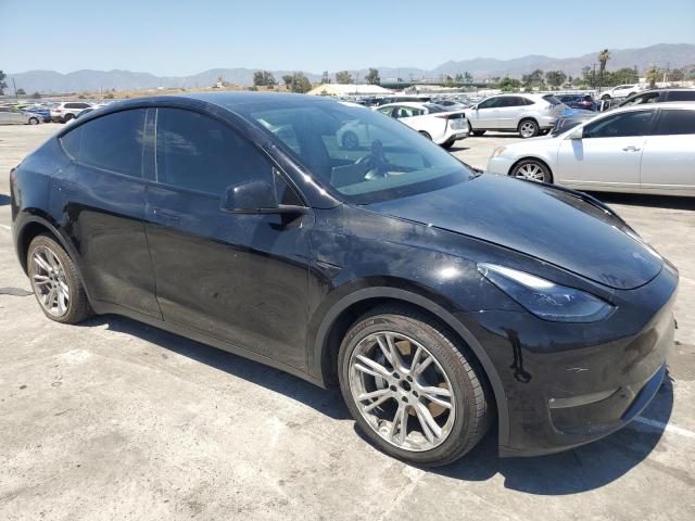 Photo 3 VIN: 7SAYGAEE0PF621827 - TESLA MODEL Y 