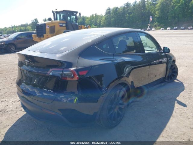 Photo 3 VIN: 7SAYGAEE0PF928768 - TESLA MODEL Y 