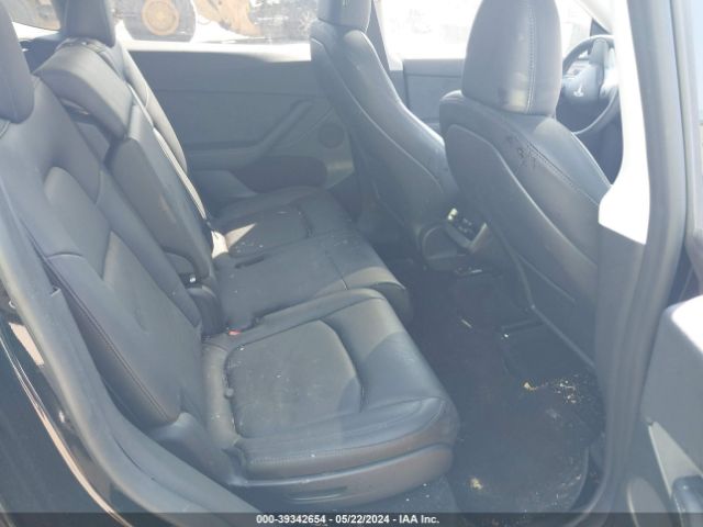 Photo 7 VIN: 7SAYGAEE0PF928768 - TESLA MODEL Y 