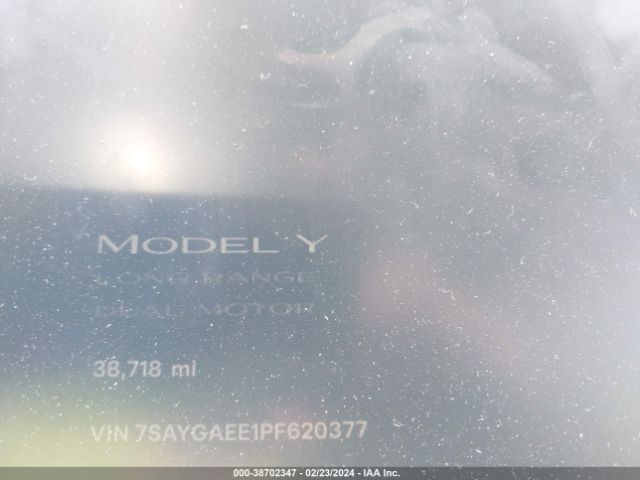 Photo 6 VIN: 7SAYGAEE1PF620377 - TESLA MODEL Y 