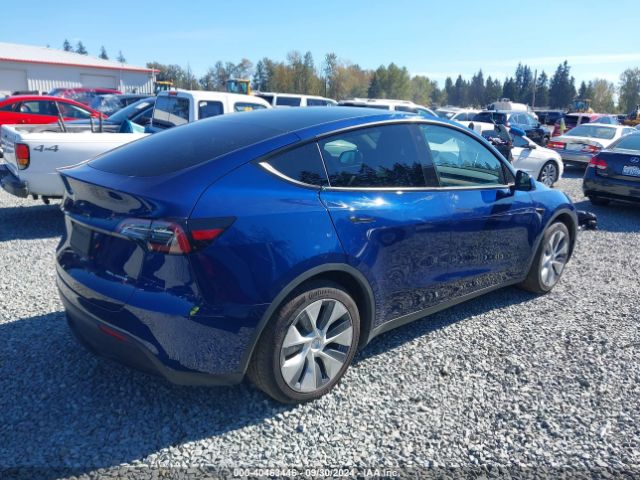 Photo 3 VIN: 7SAYGAEE2NF358429 - TESLA MODEL Y 