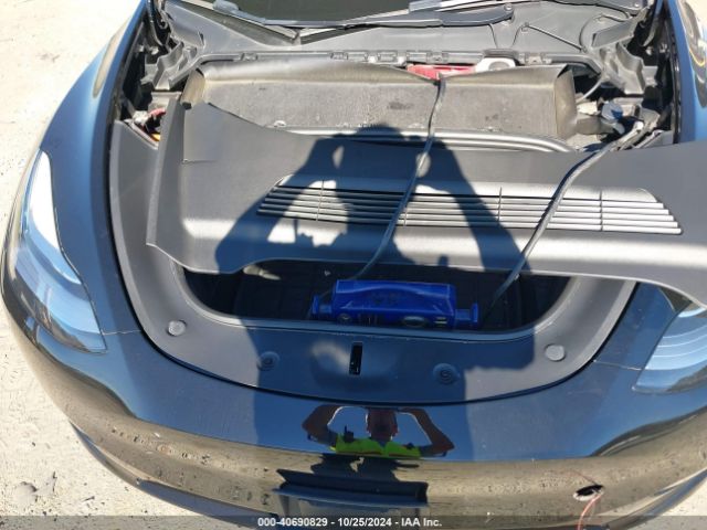 Photo 9 VIN: 7SAYGAEE2PF612921 - TESLA MODEL Y 