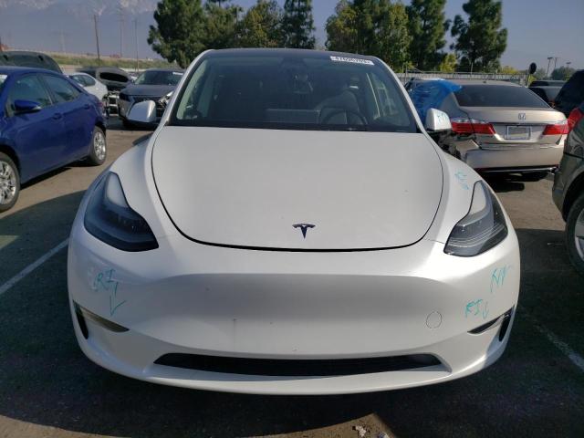 Photo 4 VIN: 7SAYGAEE2PF624776 - TESLA MODEL Y 