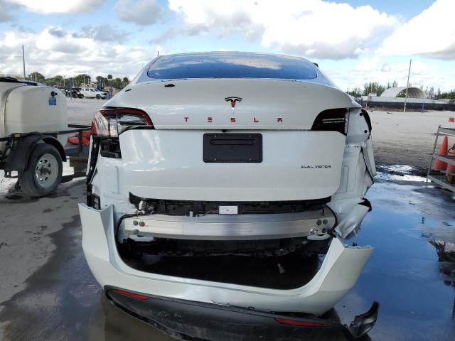 Photo 5 VIN: 7SAYGAEE2PF755271 - TESLA MODEL Y 