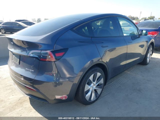 Photo 3 VIN: 7SAYGAEE2PF978359 - TESLA MODEL Y 