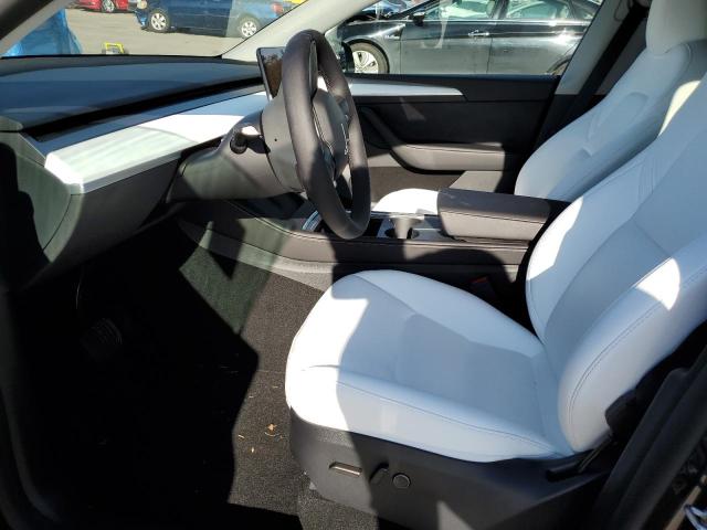 Photo 6 VIN: 7SAYGAEE2RF080993 - TESLA MODEL Y 