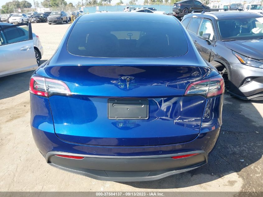 Photo 14 VIN: 7SAYGAEE3NF490230 - TESLA MODEL Y 