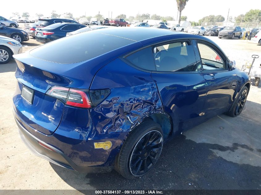 Photo 3 VIN: 7SAYGAEE3NF490230 - TESLA MODEL Y 