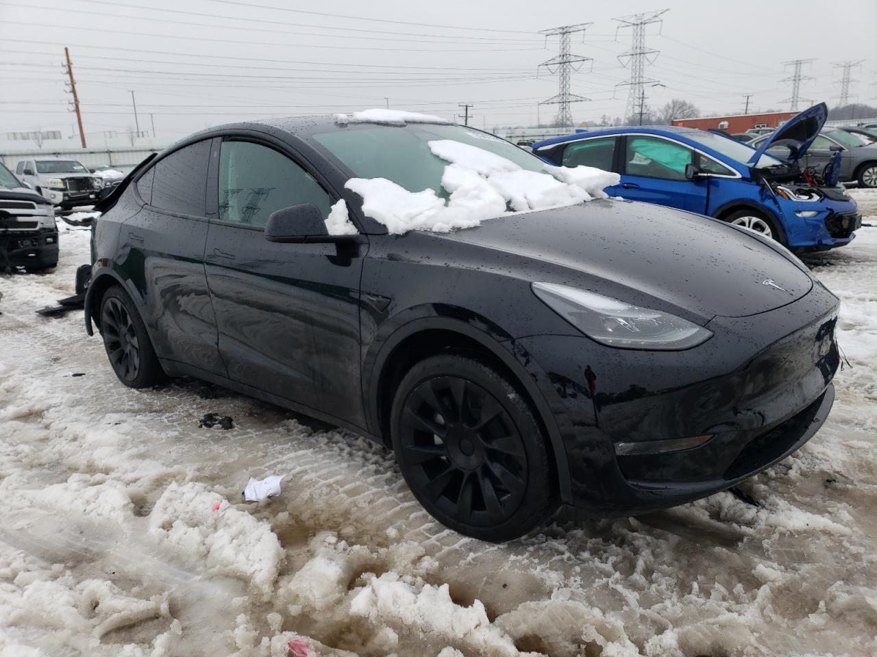 Photo 3 VIN: 7SAYGAEE3PF668673 - TESLA MODEL Y 