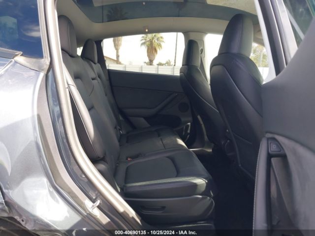 Photo 7 VIN: 7SAYGAEE3PF741833 - TESLA MODEL Y 