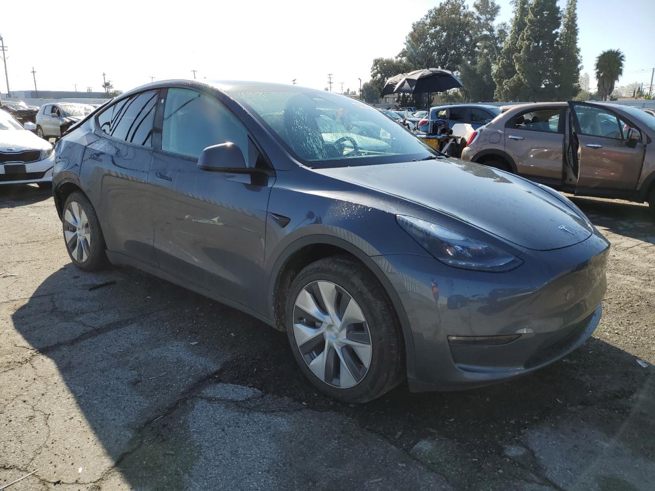 Photo 3 VIN: 7SAYGAEE3PF752833 - TESLA MODEL Y 