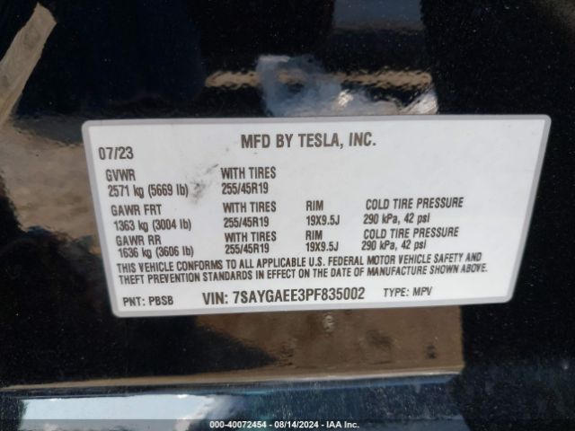 Photo 8 VIN: 7SAYGAEE3PF835002 - TESLA MODEL Y 