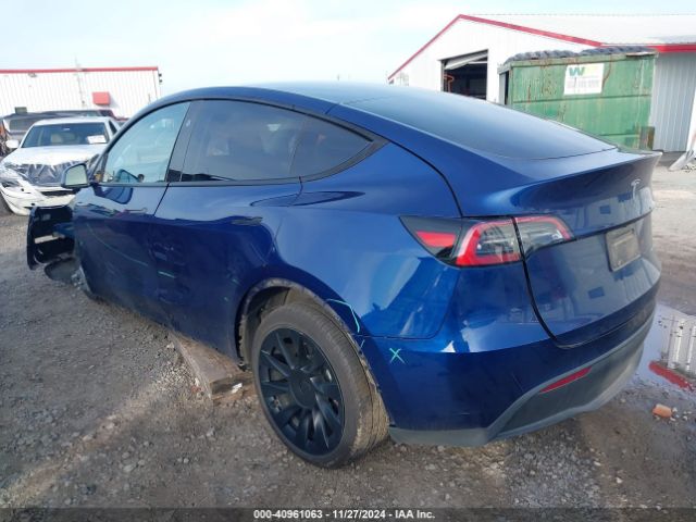 Photo 2 VIN: 7SAYGAEE3PF970786 - TESLA MODEL Y 