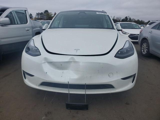 Photo 4 VIN: 7SAYGAEE3RF060557 - TESLA MODEL Y 