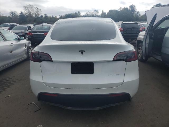 Photo 5 VIN: 7SAYGAEE3RF060557 - TESLA MODEL Y 