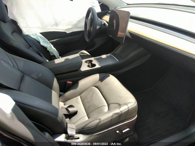 Photo 4 VIN: 7SAYGAEE4NF428822 - TESLA MODEL Y 