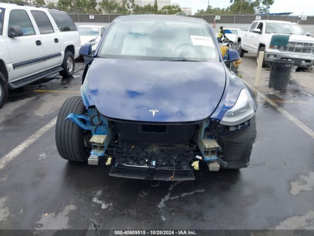 Photo 5 VIN: 7SAYGAEE4NF538480 - TESLA MODEL Y 