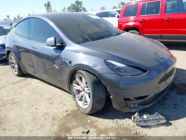 Photo 5 VIN: 7SAYGAEE4PF661490 - TESLA MODEL Y 