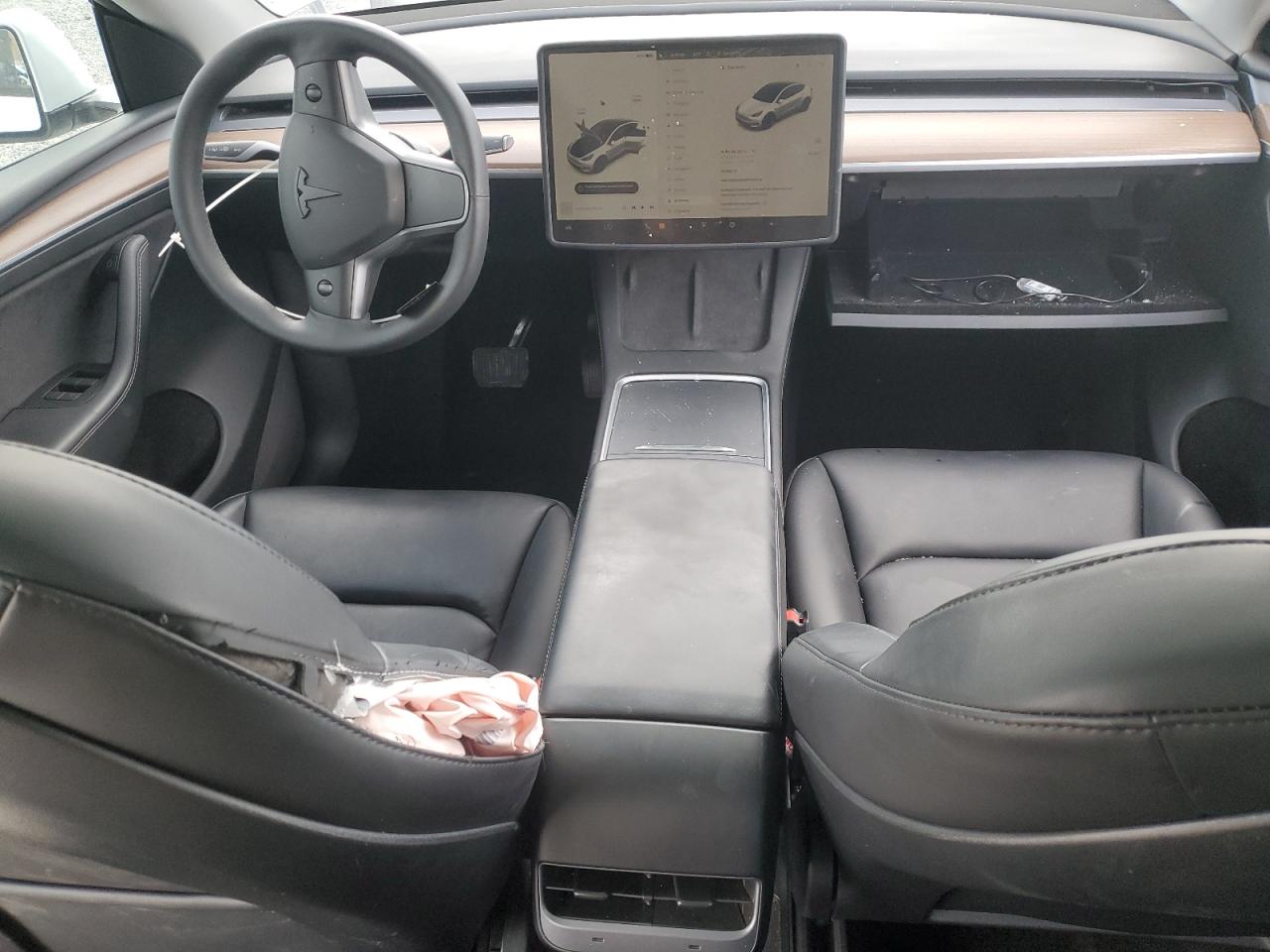 Photo 7 VIN: 7SAYGAEE4PF780379 - TESLA MODEL Y 