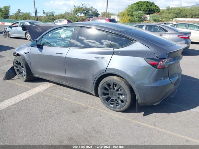 Photo 2 VIN: 7SAYGAEE4PF945847 - TESLA MODEL Y 