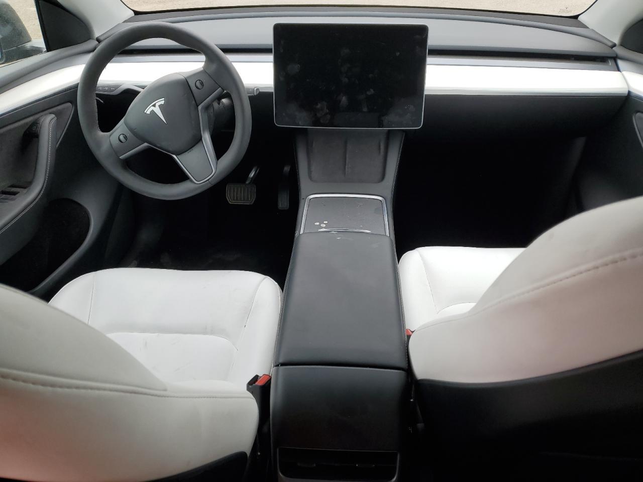 Photo 7 VIN: 7SAYGAEE5NF549505 - TESLA MODEL Y 