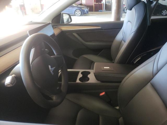 Photo 6 VIN: 7SAYGAEE5PF610404 - TESLA MODEL Y 