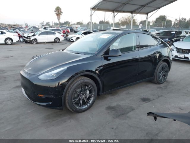 Photo 1 VIN: 7SAYGAEE5RF194549 - TESLA MODEL Y 