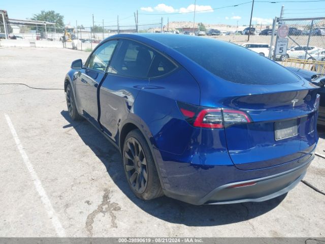 Photo 2 VIN: 7SAYGAEE6NF365531 - TESLA MODEL Y 