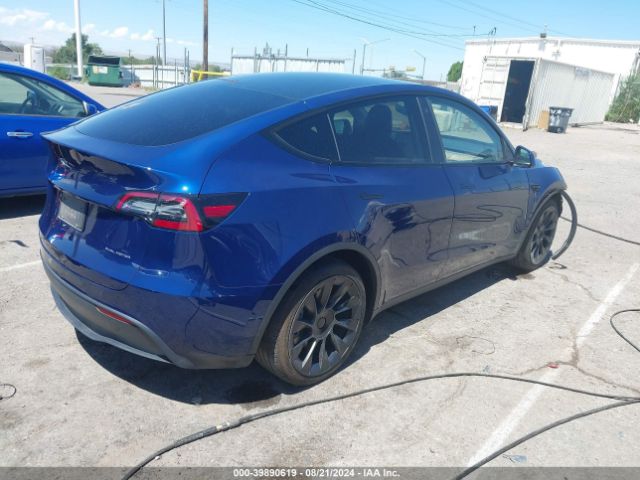 Photo 3 VIN: 7SAYGAEE6NF365531 - TESLA MODEL Y 