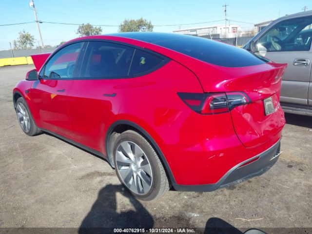 Photo 2 VIN: 7SAYGAEE6NF561517 - TESLA MODEL Y 