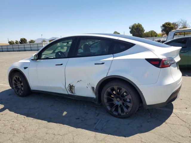 Photo 1 VIN: 7SAYGAEE6PF777113 - TESLA MODEL Y 