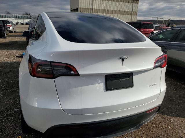 Photo 5 VIN: 7SAYGAEE6PF800096 - TESLA MODEL Y 